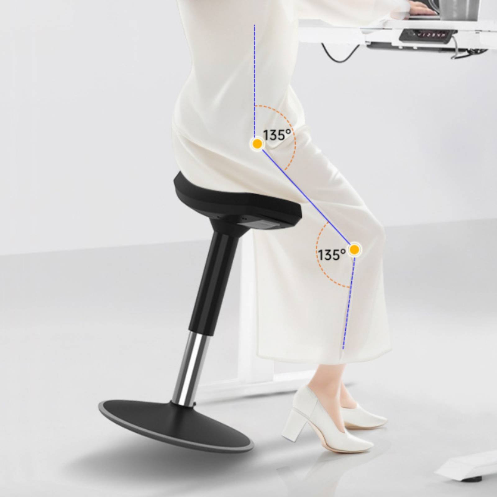 Office Furniture Home - Saddle Stool yang Nyaman untuk Duduk